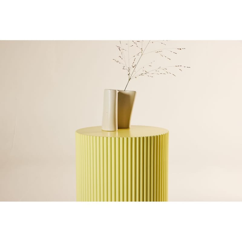 Sidebord Lenox - Gul - Møbler - Borde - Aflastningsbord - Lampebord