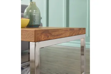 Sidebord Wohnling massivt træ, kvadratisk med metal krom ben, landstil 60x60 cm - 60x60 cm - Møbler - Borde - Aflastningsbord - Lampebord