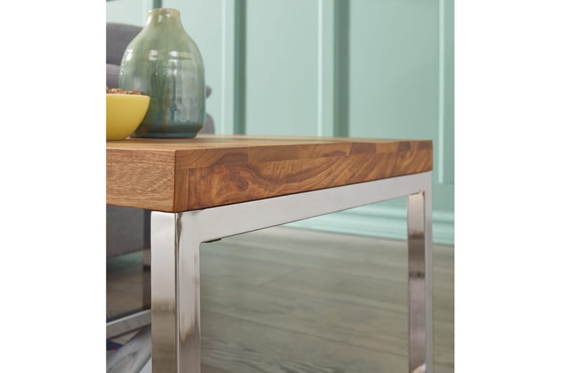 Sidebord Wohnling massivt træ, kvadratisk med metal krom ben, landstil 60x60 cm - 60x60 cm - Møbler - Borde - Aflastningsbord - Lampebord