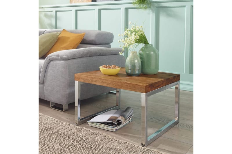 Sidebord Wohnling massivt træ, kvadratisk med metal krom ben, landstil 60x60 cm - 60x60 cm - Møbler - Borde - Aflastningsbord - Lampebord