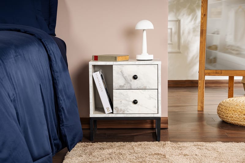 Sonali Natbord 45 cm - Marmor/Sort - Møbler - Borde - Aflastningsbord - Sengebord