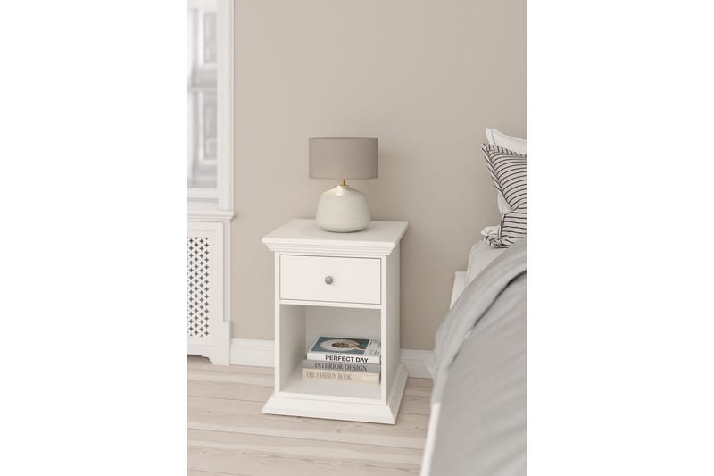 Suneta Natbord 48 cm - Hvid - Møbler - Borde - Aflastningsbord - Sengebord