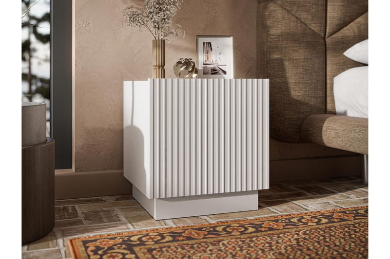 Torvalen Sängbord 45 cm - Beige - Møbler - Borde - Aflastningsbord - Sengebord