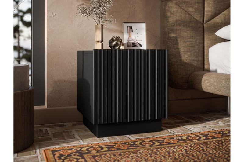 Torvalen Sängbord 45 cm - Sort - Møbler - Borde - Aflastningsbord - Sengebord