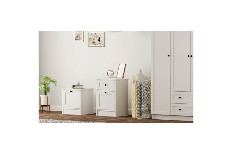 Varion Natbord 45 cm - Mat Hvid - Møbler - Borde - Aflastningsbord - Sengebord