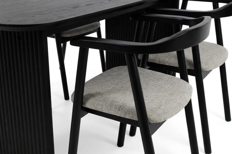 Alma spisegruppe rektangulær 180 cm sort med 6 Jolie spisebordsstole - Sortbejdset eg - Møbler - Borde - Spisebordssæt