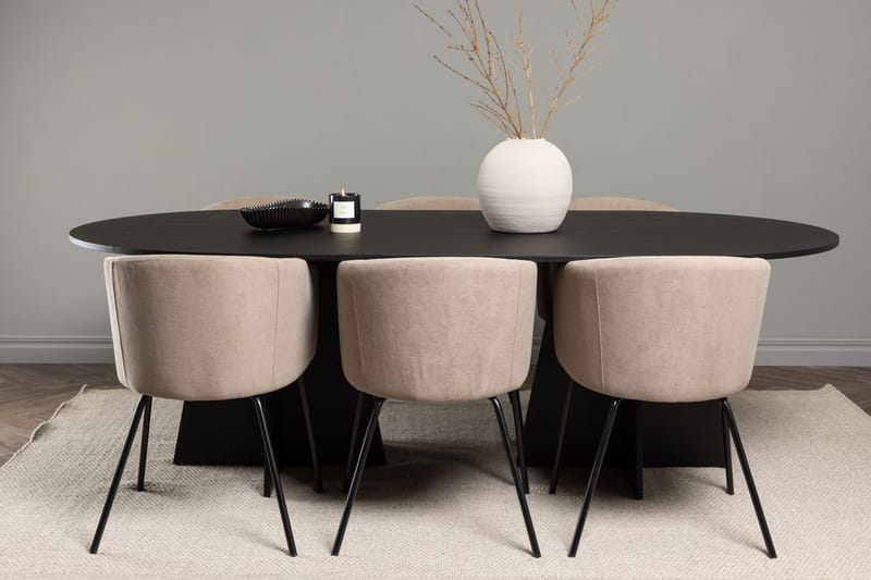 Bariso Spisebord 230x115x75 cm Ovalt med 6 Berit Armstole med Armlæn