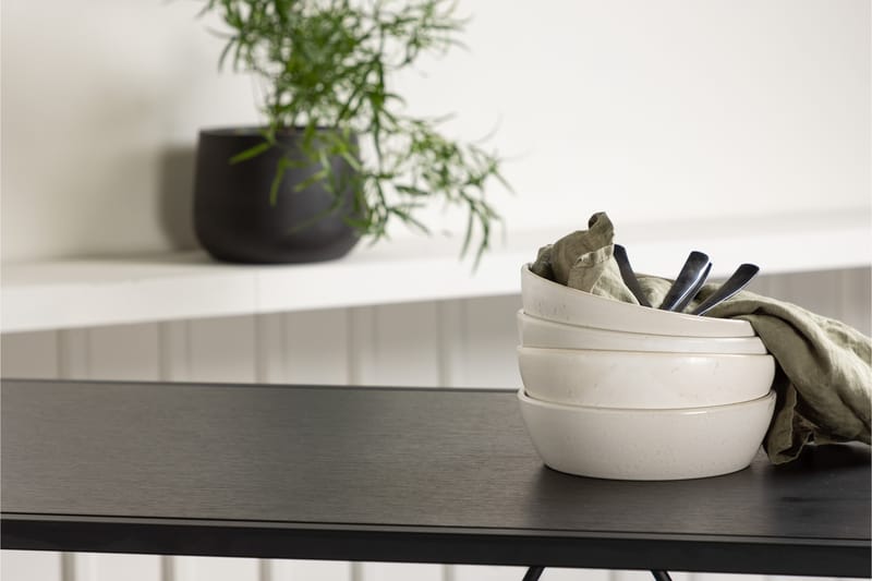 Brea Spisebordssæt 120 cm Rektangulær med 4 Adesto Stole - Svart - Møbler - Borde - Spisebordssæt