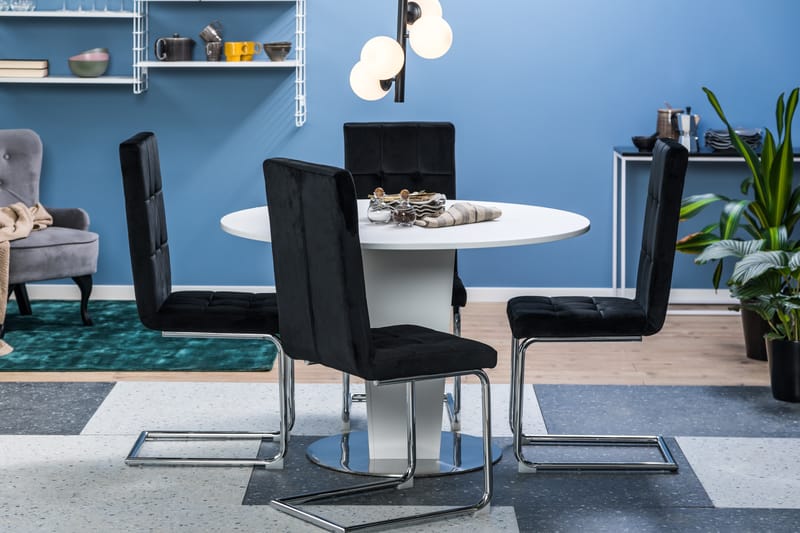 Cubic Spisebord 120 cm Med 4 stk Jessed Spisebordsstol - Spisebordssæt