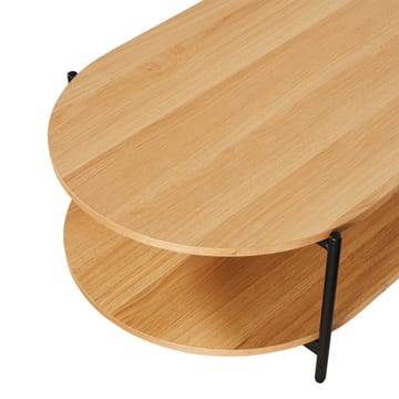 Davia 115 cm Ovalt Sofabord med Hylder i Eg - Brun|Sort - Møbler - Borde - Sofabord