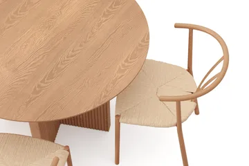 Edda spisegruppe rund 110 cm eg med 4 Elysia-spisestole - Eg - Møbler - Borde - Spisebordssæt
