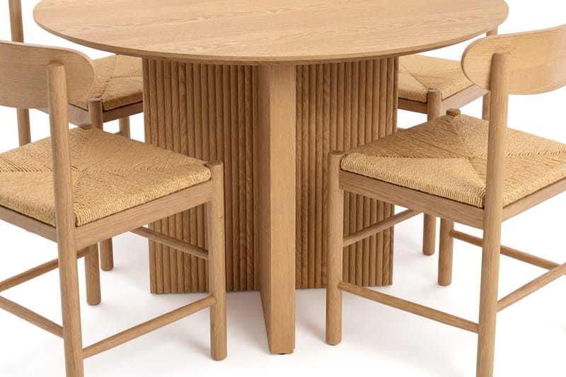 Edda spisegruppe rund 110 cm eg med 4 Malte spisestole - Møbler - Borde - Spisebordssæt