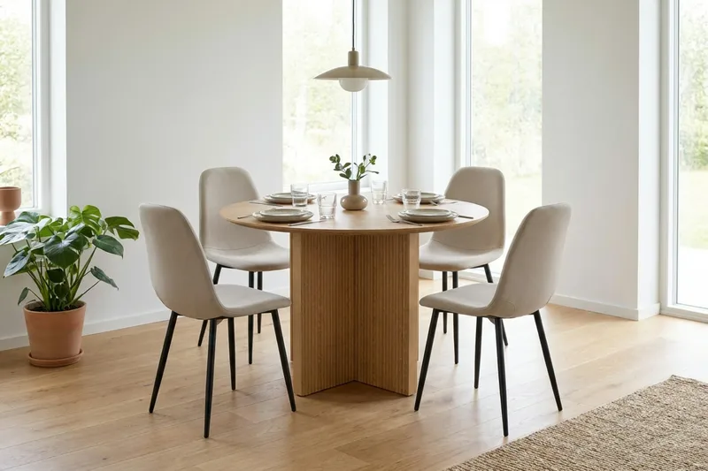 Edda spisegruppe rund 110 cm eg med 4 Nibe spisestole - Eg - Møbler - Borde - Spisebordssæt