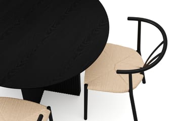 Edda spisegruppe rund 110 cm sort med 4 Elysia-spisestole - Sortbejdset eg - Møbler - Borde - Spisebordssæt