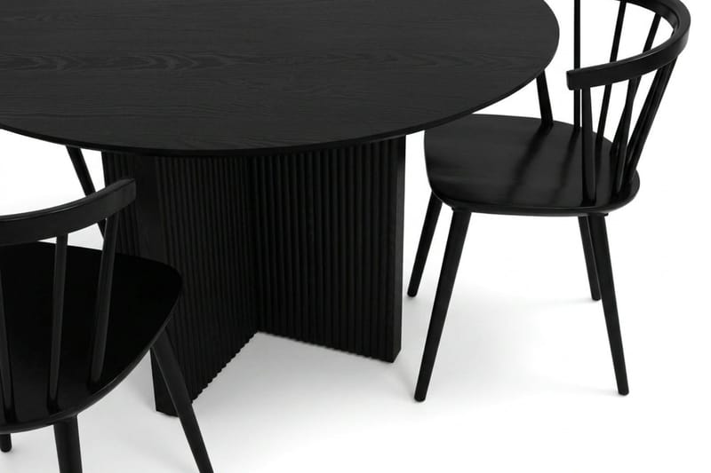 Edda spisegruppe rund 110 cm Sort med 4 Tyrö spisestole - Sort - Møbler - Borde - Spisebordssæt