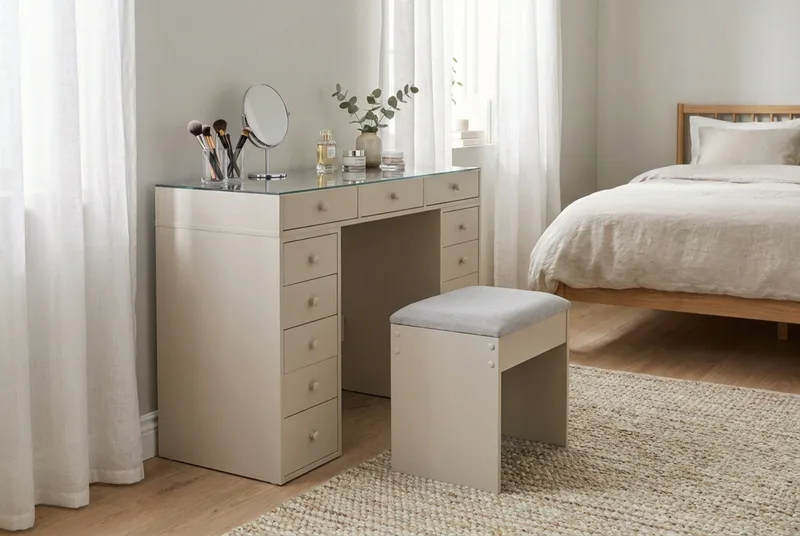 Glow Sminkebord 120 cm med glasplade, opbevaring med skuffer - Beige - Møbler - Borde - Sminkebord & konsolbord