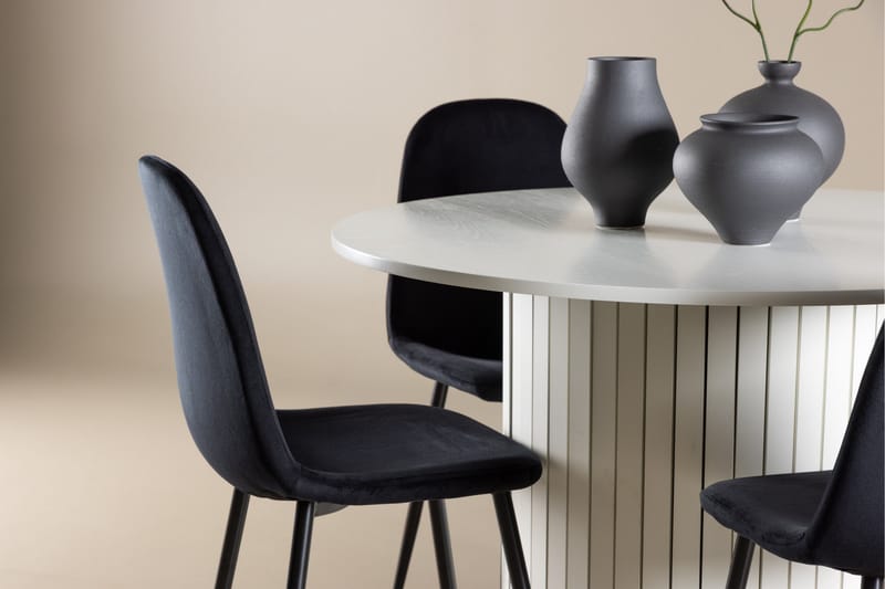 Härön Spisegruppe 110 cm Rundt med 4 Polar stole - Hvit/Svart - Møbler - Borde - Spisebordssæt