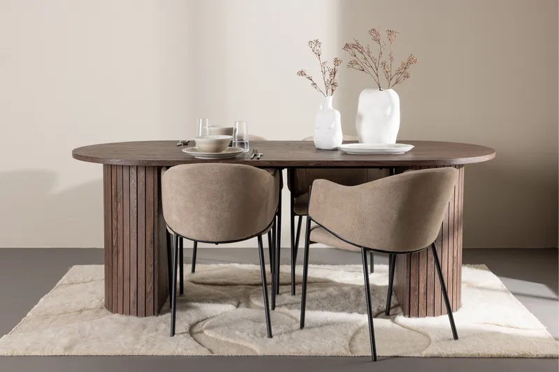 Härön Spisegruppe 200 cm Oval med 4 Evelina stole - Mocca/Beige - Møbler - Borde - Spisebordssæt
