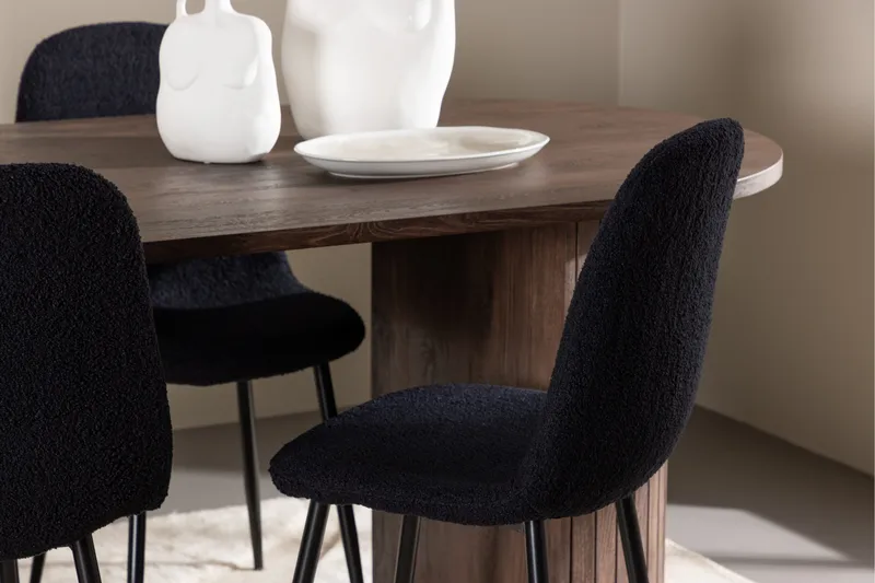 Härön Spisegruppe 200 cm Oval med 4 Polar stole - Mocca/Svart - Møbler - Borde - Spisebordssæt