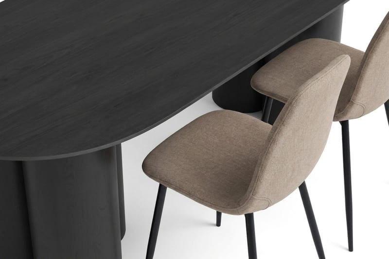 Juno spisegruppe rektangulær 220 cm sort med 6 Nibe spisebordsstole - Sortbejdset eg - Møbler - Borde - Spisebordssæt