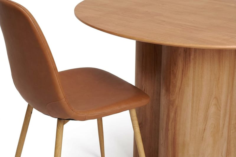 Juno spisegruppe rund 110 cm eg med 4 Nibe spisebordsstole - Eg - Møbler - Borde - Spisebordssæt