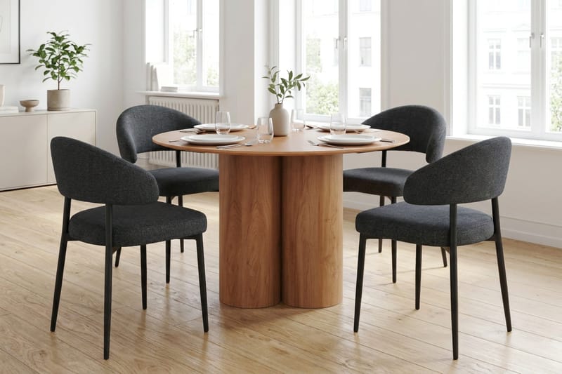 Juno spisegruppe rund 110 cm eg med 4 Sawako spisebordsstole - Eg - Møbler - Borde - Spisebordssæt