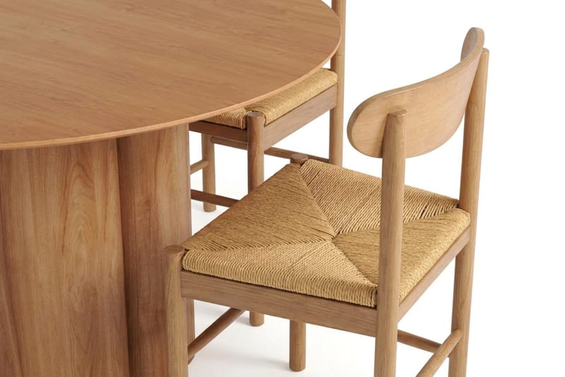 Juno spisegruppe rund 130 cm eg med 6 Malte spisestole - Møbler - Borde - Spisebordssæt