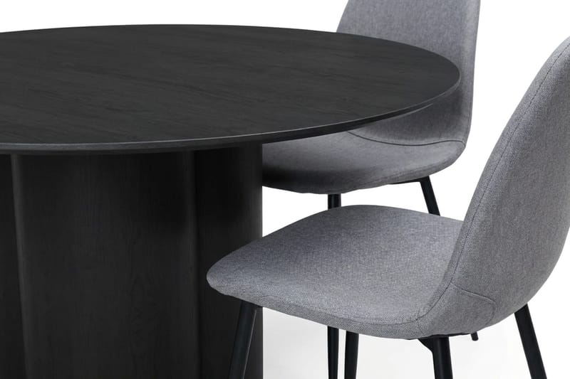 Juno spisegruppe rund 150 cm sort med 6 Nibe spisebordsstole - Sortbejdset eg - Møbler - Borde - Spisebordssæt