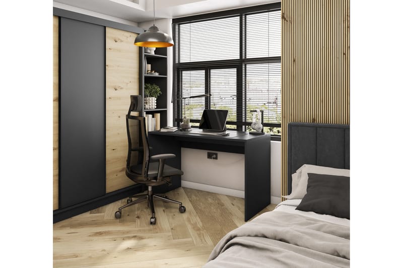 Nevy Skrivebord 140x60 cm - Sort - Møbler - Borde - Kontorbord - Skrivebord