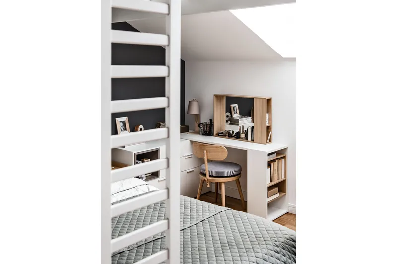 4You Skrivebordsskiva 142 cm med Opbevaring Hylde Hvid/Natur - VOX - Møbler - Borde - Kontorbord - Skrivebord