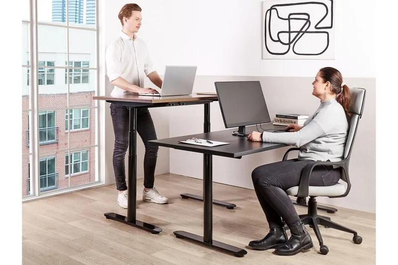 Banner Skrivebord 72x160 cm - Sort - Møbler - Borde - Kontorbord - Skrivebord - hæve-sænke-bord