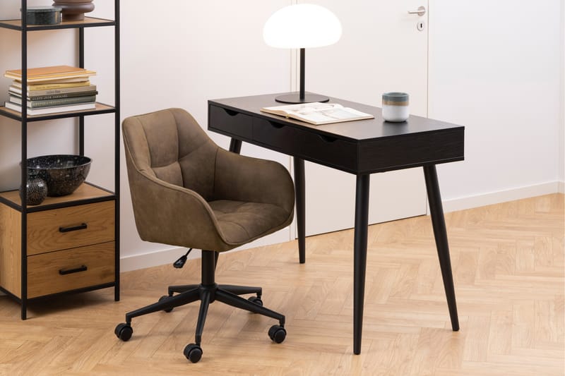 Bernard Skrivebord 110x110 cm - Sort - Møbler - Borde - Kontorbord - Skrivebord