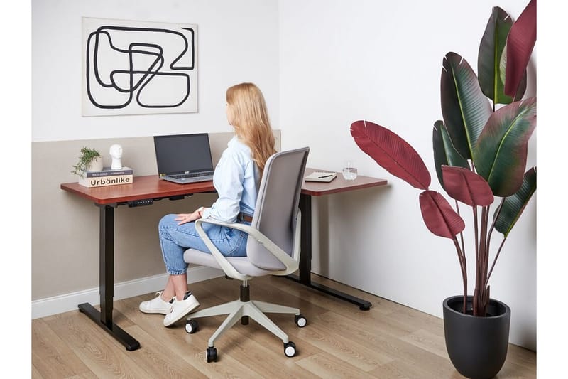 Bina Skrivebord 109x160 cm - Sort/Mørkt træ - Møbler - Borde - Kontorbord - Skrivebord - hæve-sænke-bord