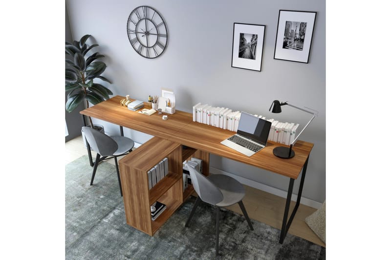 Kafrein Skrivebord 240x72x240 cm - Brun - Møbler - Borde - Kontorbord - Skrivebord