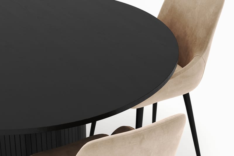 Kopparbo Rund Spisegruppe 130 cm 4 Alsarp Spisestole - Sort - Møbler - Borde - Spisebordssæt