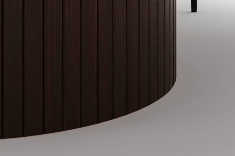 Kopparbo Rundt Spisebord 180 cm med 6 Sawako Stole - Valnød - Møbler - Borde - Spisebordssæt