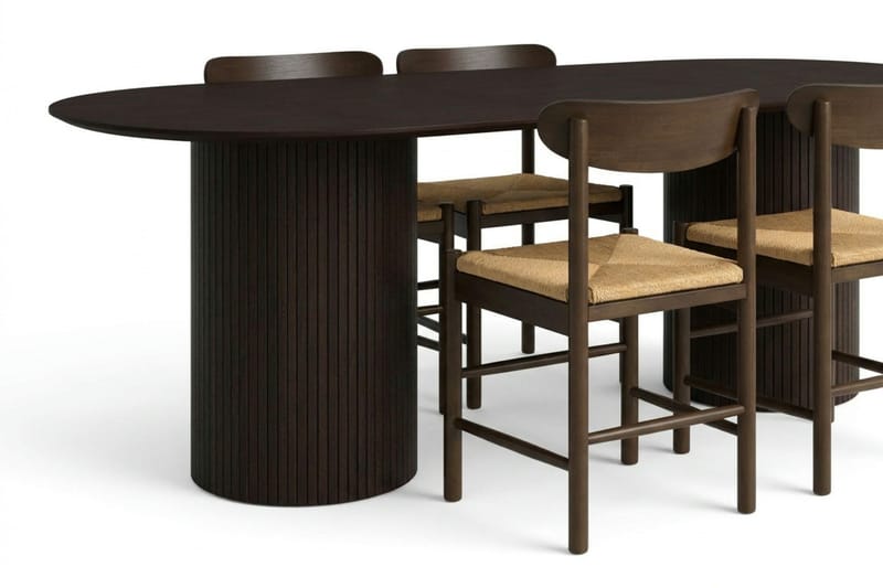 Kopparbo spisegruppe oval 220 cm røget eg med 6 Elsie spisestole - Møbler - Borde - Spisebordssæt