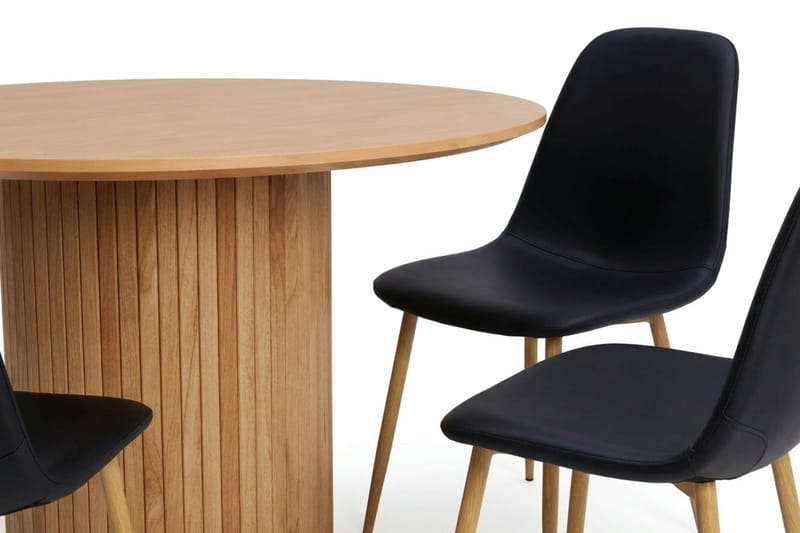 Kopparbo spisegruppe rund 110 cm eg med 4 Nibe spisestole - Eg - Møbler - Borde - Spisebordssæt