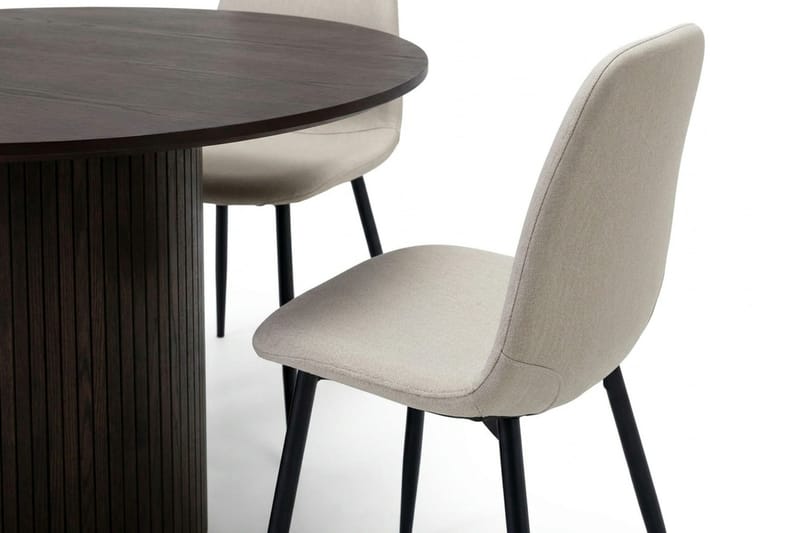 Kopparbo spisegruppe rund 110 cm røget eg med 4 Nibe spisestole - Røget eg - Møbler - Borde - Spisebordssæt