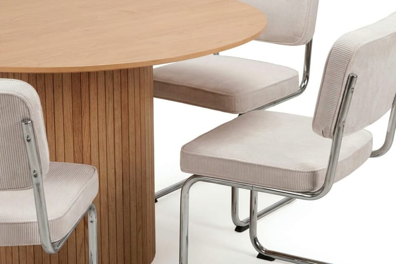 Kopparbo spisegruppe rund 130 cm eg med 6 Milva spisestole - Eg - Møbler - Borde - Spisebordssæt