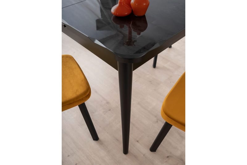 Morin Spisebord 130 cm Rektangulær - Sort - Møbler - Borde - Spisebord og køkkenbord