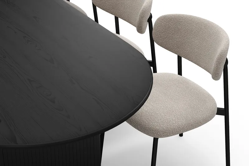 Noira Ovalt Matbord 220 cm med 6 Lucy Matstolar - Sort / Greige Bouclé / Metalben Sort - Møbler - Borde - Spisebordssæt