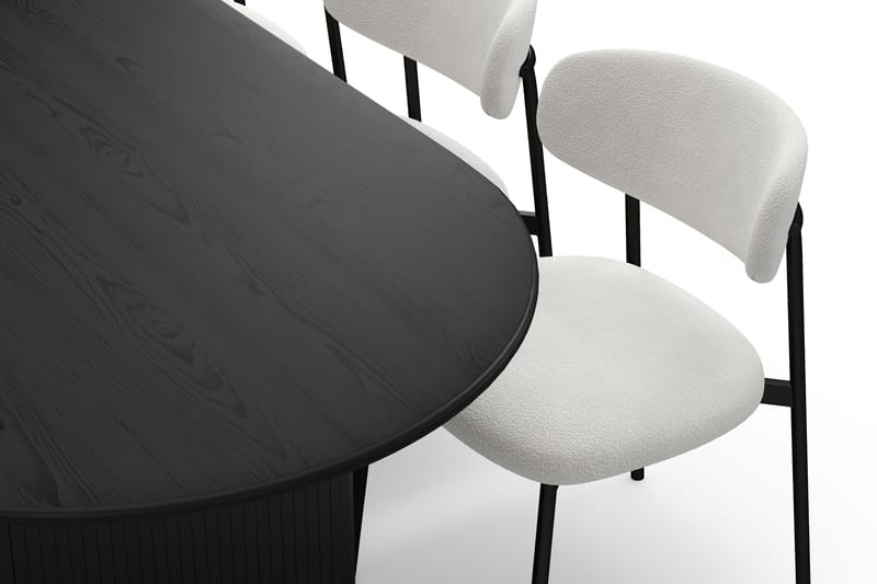 Noira Ovalt Matbord 220 cm med 6 Lucy Matstolar - Sort / Hvid Bouclé / Metalben Sort - Møbler - Borde - Spisebordssæt