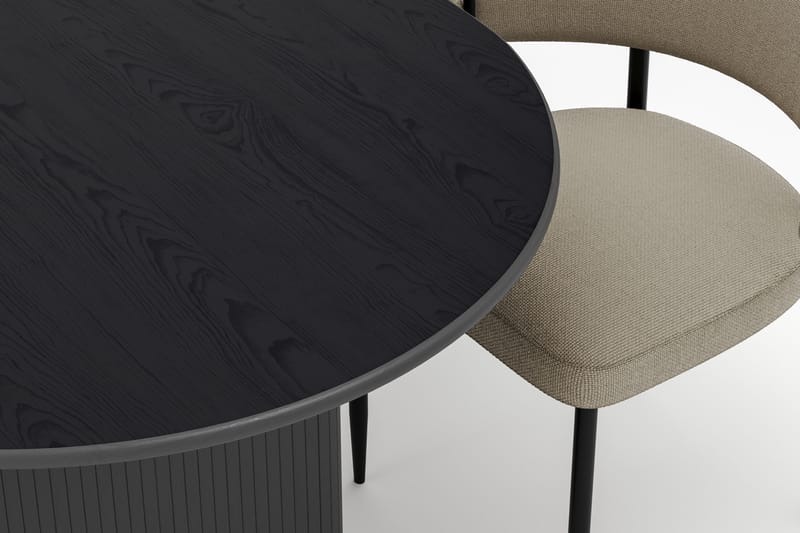 Noira Ovalt Spisebord 220 cm med 6 Sawako Stole - Sort - Møbler - Borde - Spisebordssæt