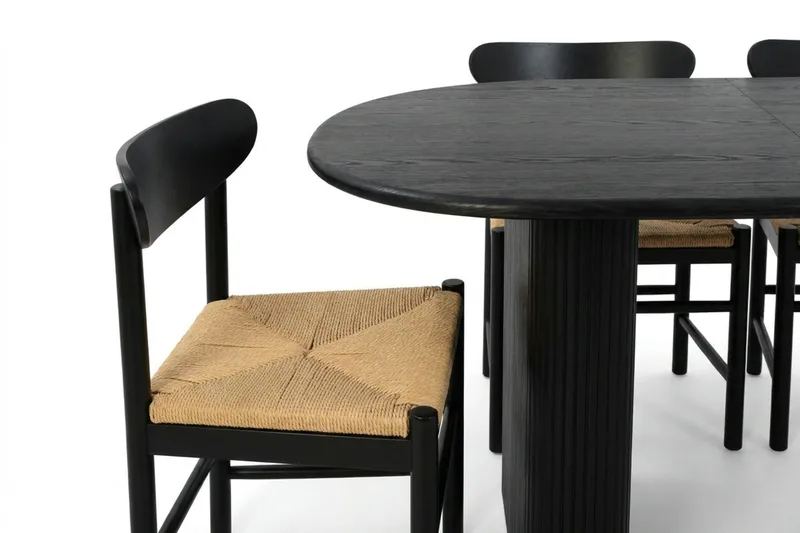 Noira spisegruppe med udtræk 220-320 cm sort med 6 Malte spisebordsstole - Møbler - Borde - Spisebordssæt