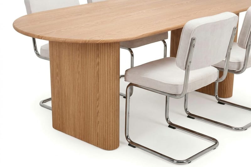 Noira Spisegruppe rektangulær 220 cm eg med 8 Milva spisestole - Eg - Møbler - Borde - Spisebordssæt