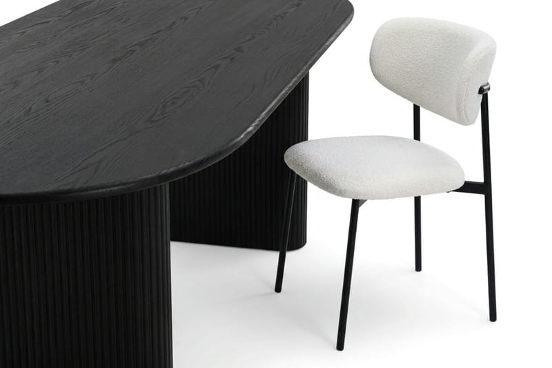 Noira spisegruppe rektangulær 220 cm sort med 6 Lucy-spisestole - Sortbejdset eg - Møbler - Borde - Spisebordssæt