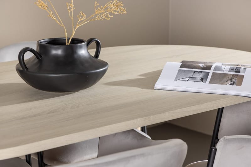 Oval matgrupp Venture Home Grå Vitputsad 4st - Møbler - Borde - Spisebordssæt