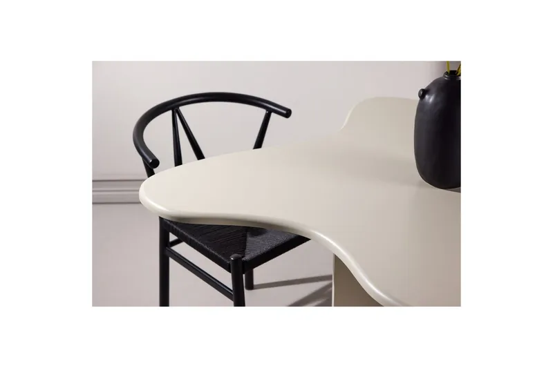 Oval spisebord Flower - Møbler - Borde - Spisebord og køkkenbord