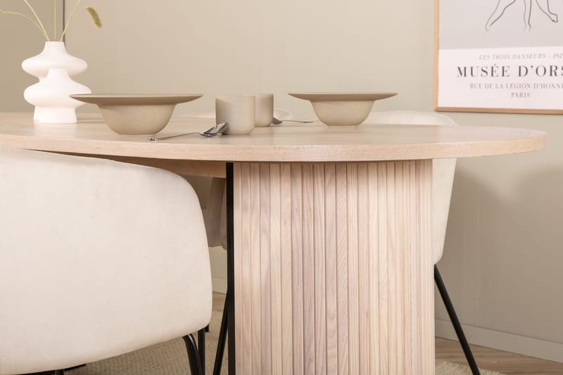 Oval spisegruppe Venture Home Bianca, Berit - Møbler - Borde - Spisebordssæt